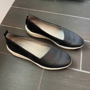Naturalizer philippa flats black leather size 10 M